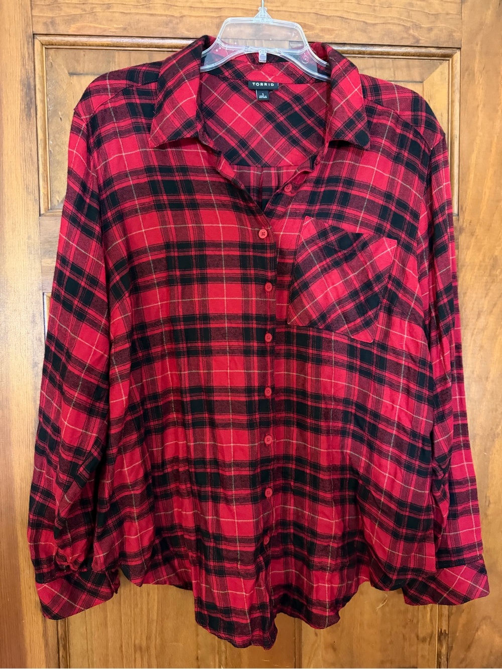 Torrid Size 1 Red Black Plaid Button Front Shirt Long Sleeve Plus Size EUC